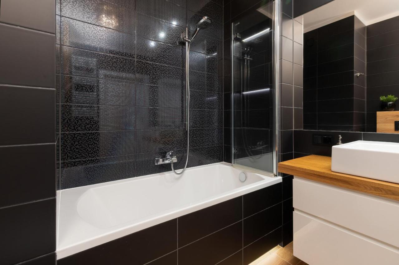 Albatross Towers Przymorze Apartments By Noclegi Renters Gdansk Dış mekan fotoğraf