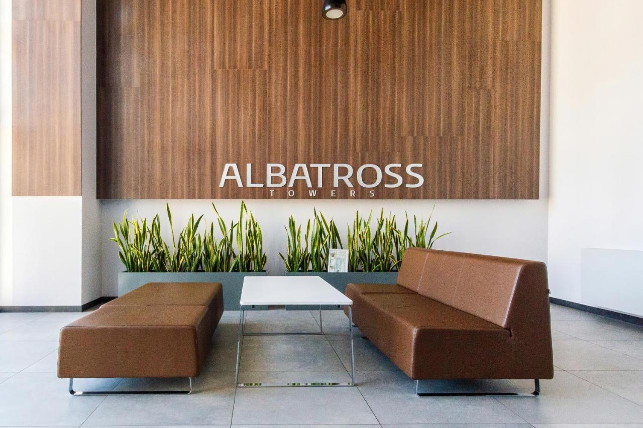 Albatross Towers Przymorze Apartments By Noclegi Renters Gdansk Dış mekan fotoğraf
